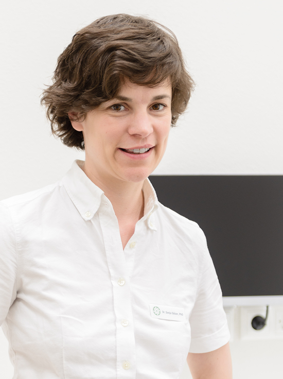 Dr. Sonja Sälzer - anerkannte Expertin auf dem Gebiet der Parodontologie